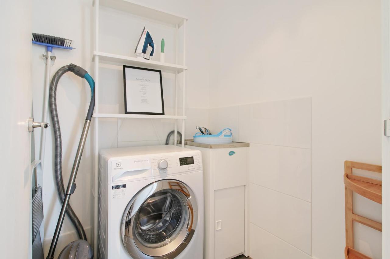 Lux 2Br Apt On Hindmarsh Sq-Pool-Gym-Sauna-Parking Adelaide Exterior foto