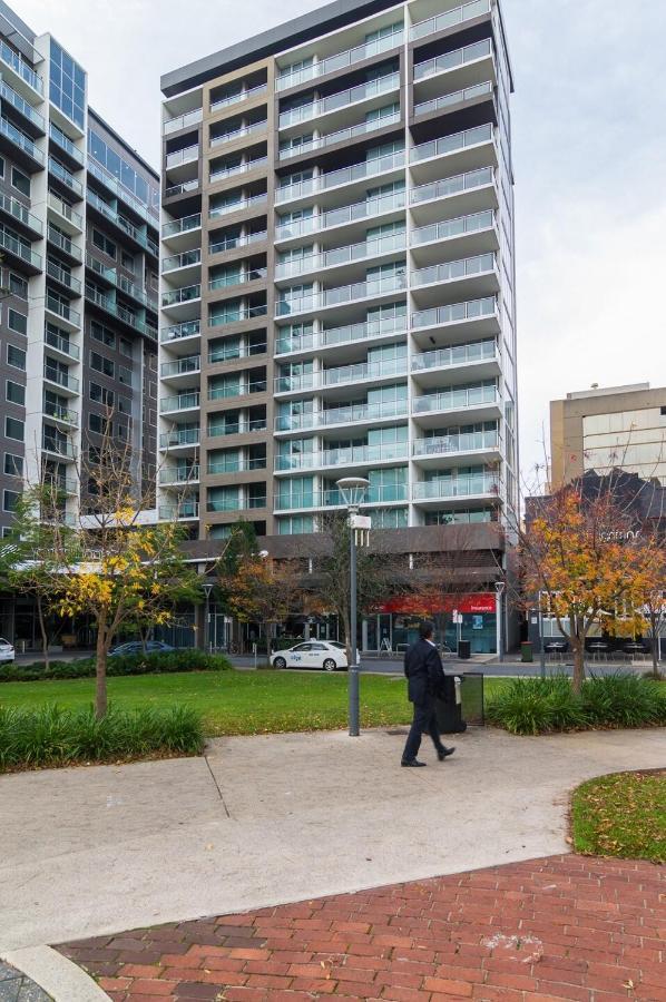 Lux 2Br Apt On Hindmarsh Sq-Pool-Gym-Sauna-Parking Adelaide Exterior foto